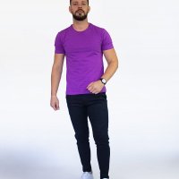  Camiseta Básica Pierro Uva