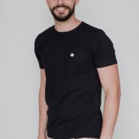 Camiseta Básica Compreterno Preta